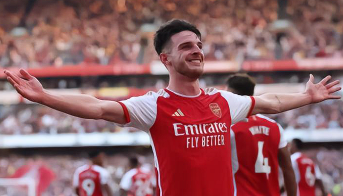 阿森纳大胜利兹联终结不胜，赖斯发视频与球迷共庆并展望半决赛