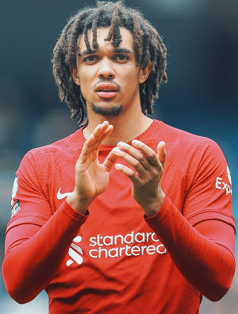 皇马欧冠强势晋级：关键战役展实力，球员赛后吐心声